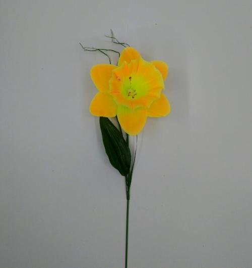 Искуственные цветы narciss-odinochka-